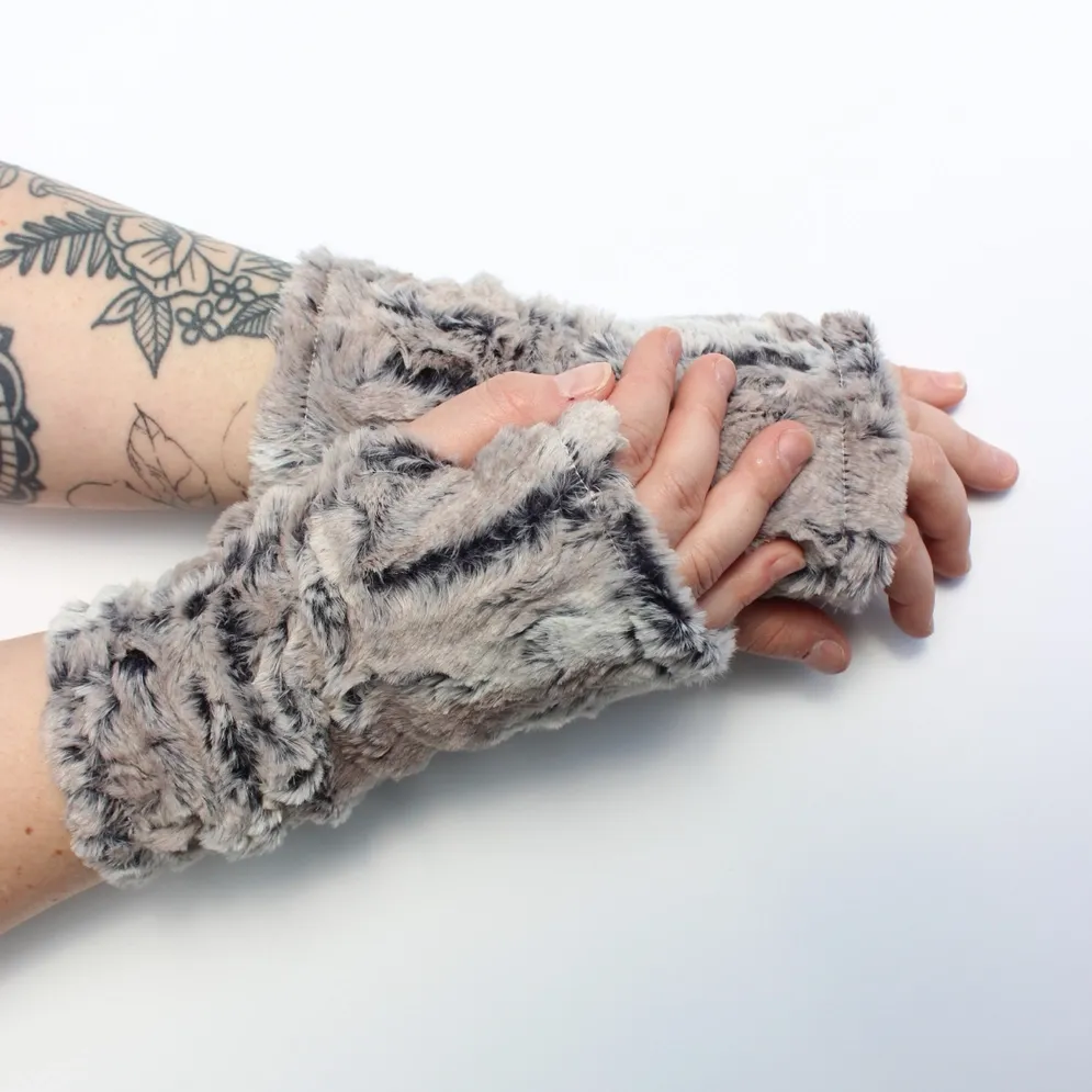 Faux Fur Fingerless Gloves - 28 | Grey and Ivory