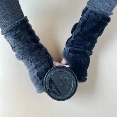 Faux Fur Fingerless Gloves - 52 | Black/Grey