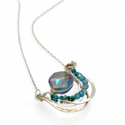 84085N Crystal Wave Necklace