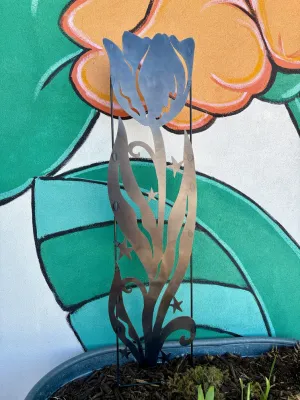 Tulip Trellis - Berry Pink Tulip