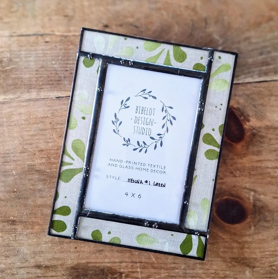 Green Henna #2 5 x 7 Frame