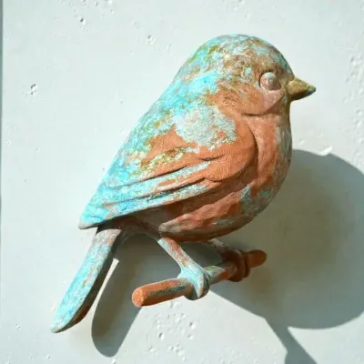 Patina Porch Chick #01