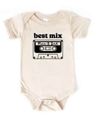 Best Mix of Mom &amp; Dad Baby 0-3 M Short