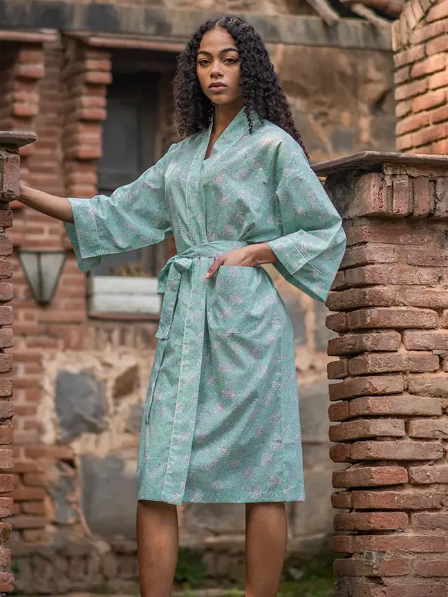 Sundari Aqua Kimono