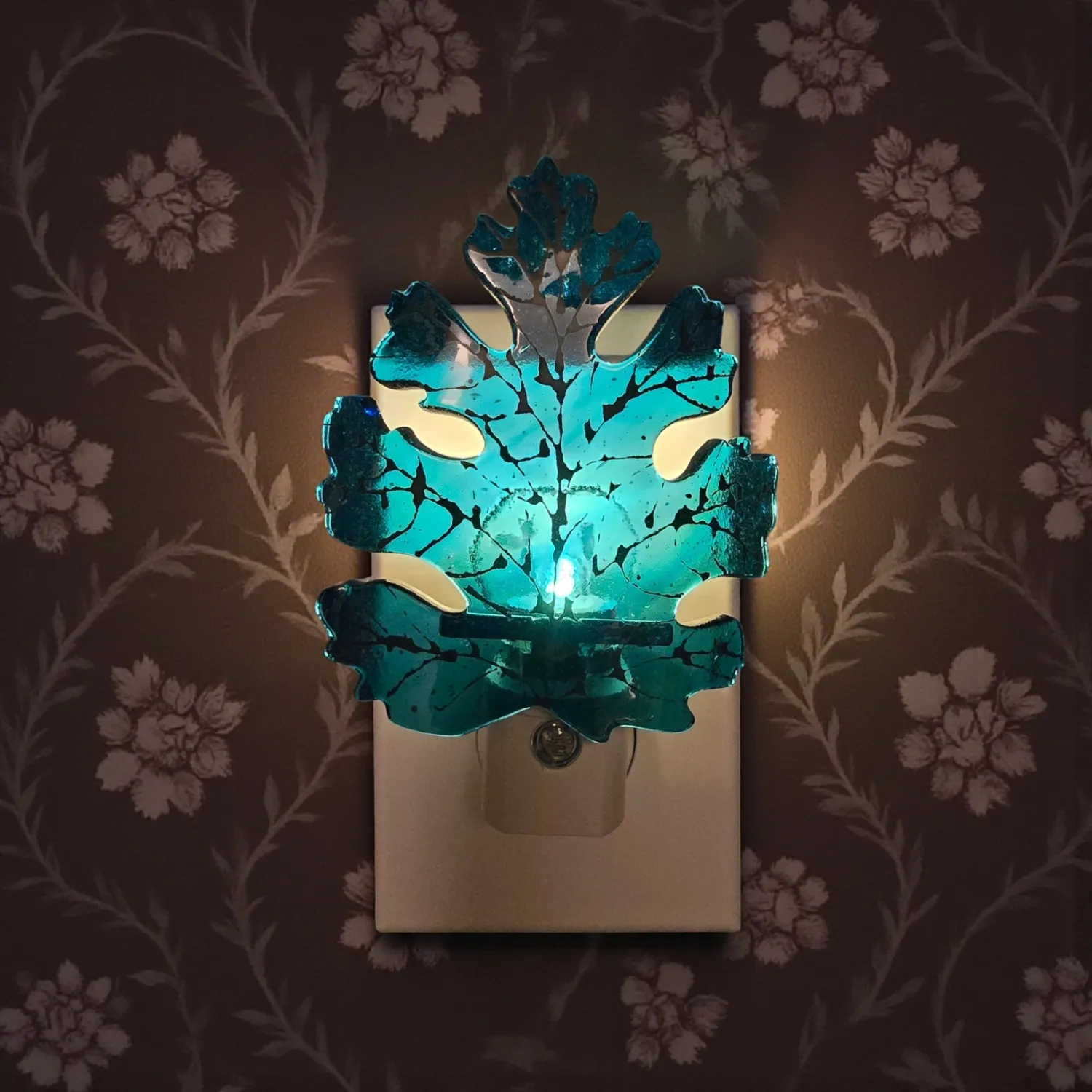 Glass Leaf Nightlight Wild Mix