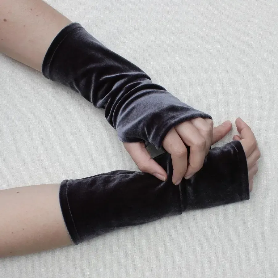 Velvet Fingerless Gloves - Charcoal