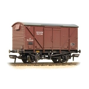 Bachmann 38-183A BR 12T Ventilated Plywood Fruit Van BR Bauxite (Late)