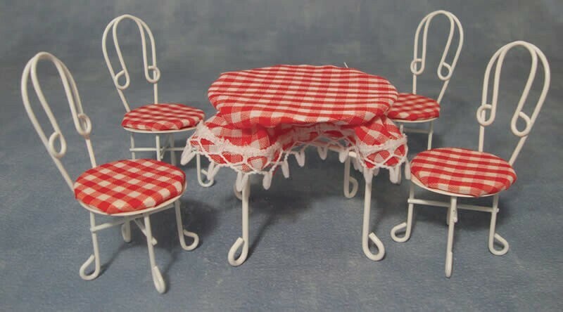 White Wire café table With Table Cloth & Four Chairs