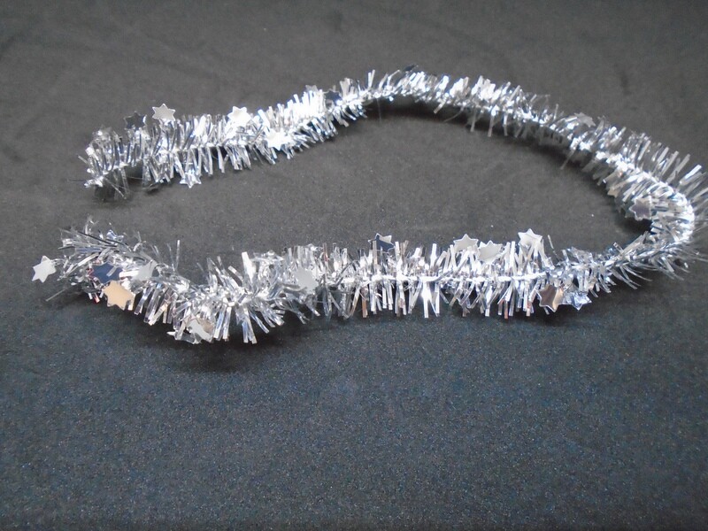 CHRISTMAS GARLAND IN SILVER