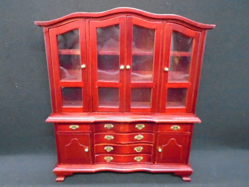 4 DOOR DISPLAY CABINET