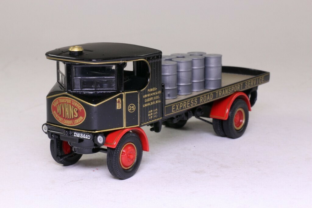 Corgi Sentinel Platform Wagon with Oil Drums- 'Wynns'
