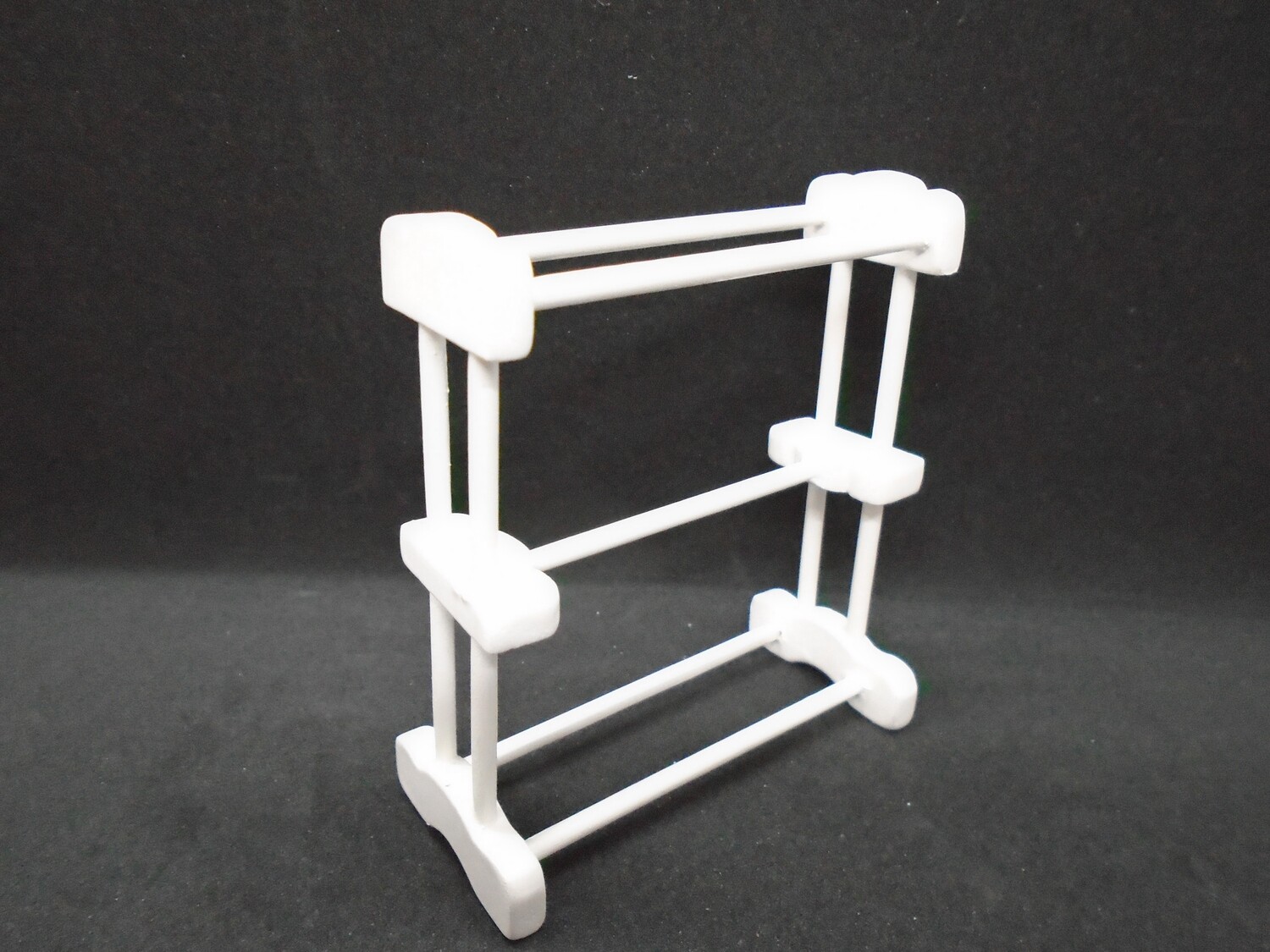 WHITE TOWEL RAIL