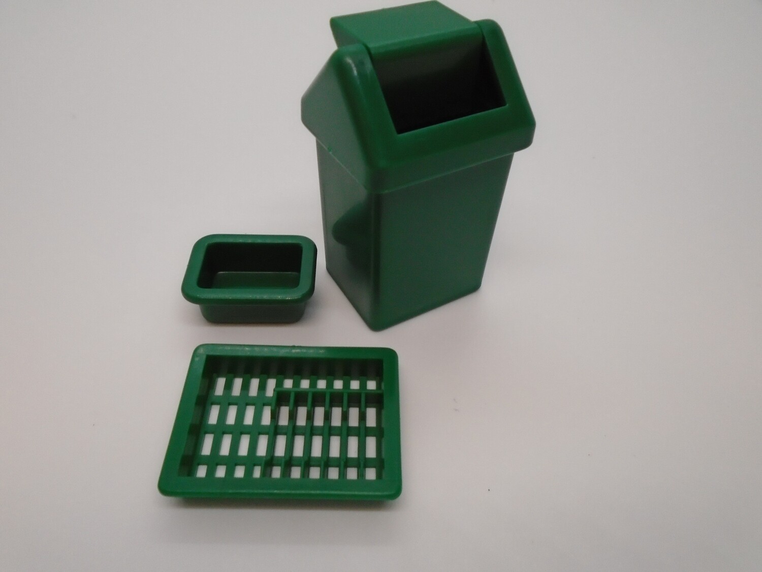 MODERN KITCHEN SET IN GREEN