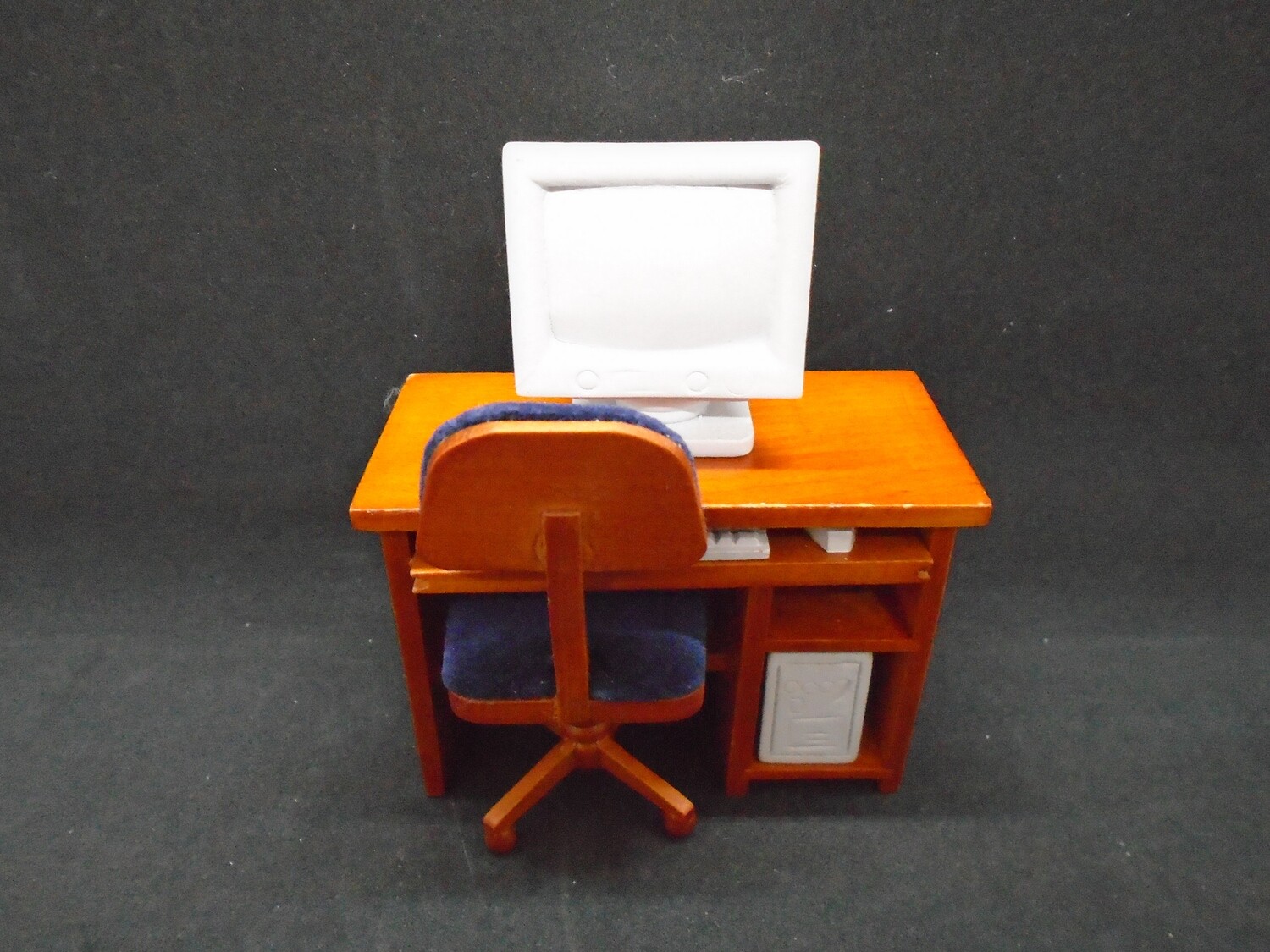 OFFICE FURNITURE SET