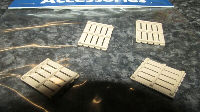 EFE E99615 Wooden Pallets