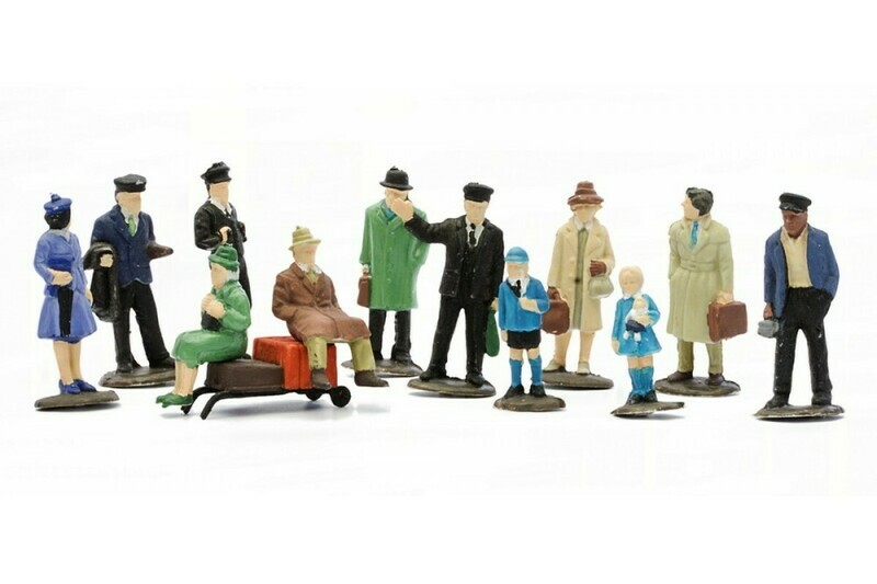 Dapol Kitmaster C008 Platform Figures Kit