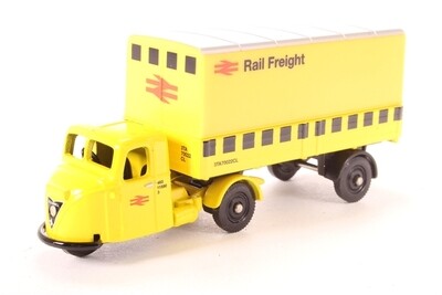 Corgi Trackside DG148023 Scammell Scarab sheeted flatbed in Rail Freight livery