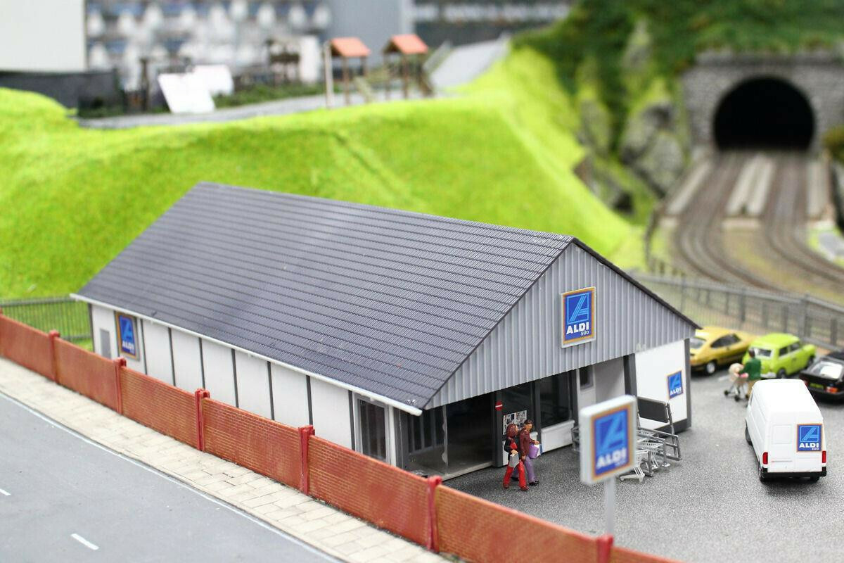 Gaugemaster GM419 Fordhampton Supermarket Kit