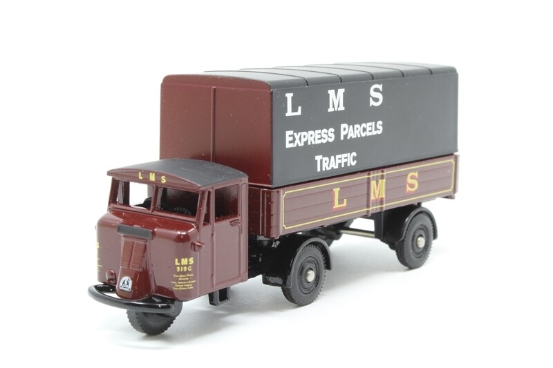 Corgi Trackside DG199005 Scammell Mechanical Horse with box trailer "LMS"