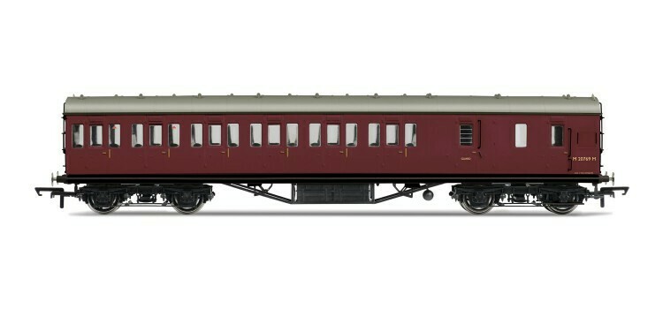Hornby R4678A BR Non-Corridor 57ft 3rd Class Brake Coach