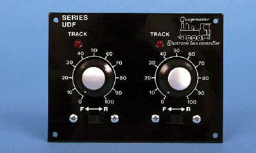 Gaugemaster UDF Twin Track Panel Mounted Controller with feedback