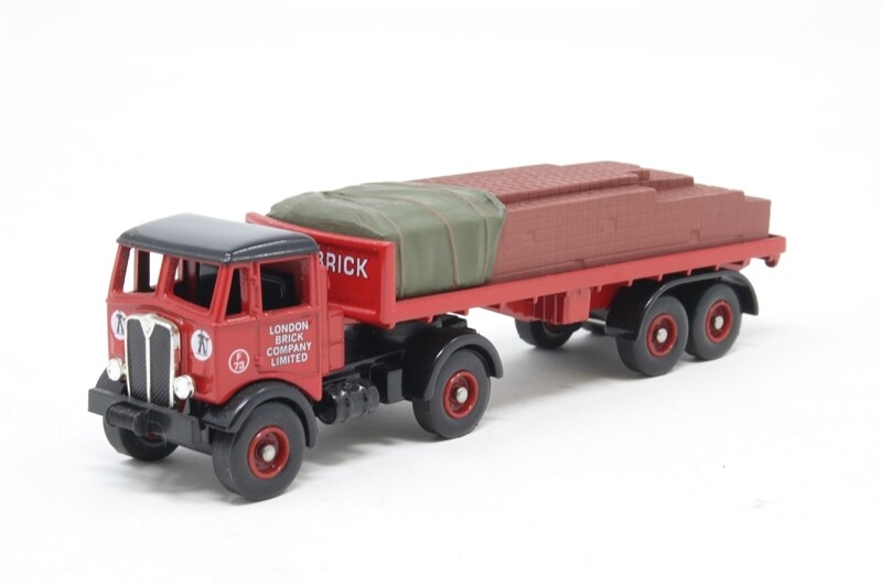 Corgi Trackside DG149000 AEC Mammoth & Flatbed Trailer London Brick