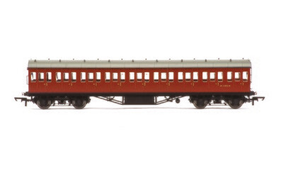 Hornby R4800 BR, 57' Stanier Non-Corridor Third, M11973M in BR Crimson