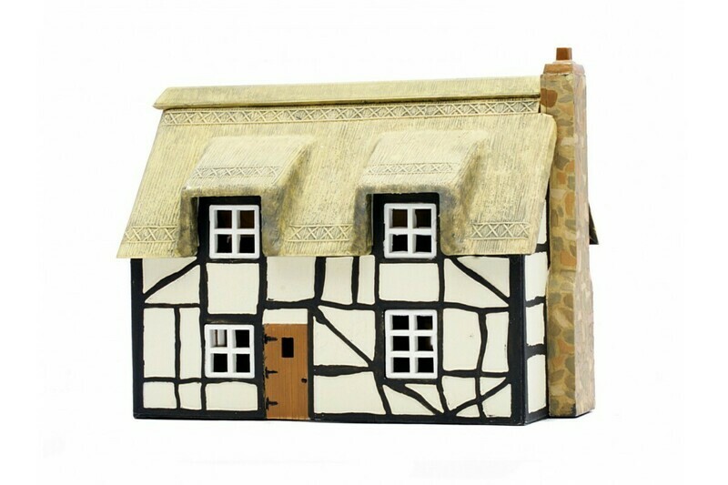 Dapol Kitmaster C020 Thatched Cottage Kit