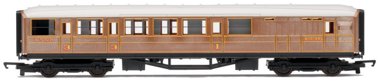 Hornby R4333 LNER Teak Brake Composite Coach
