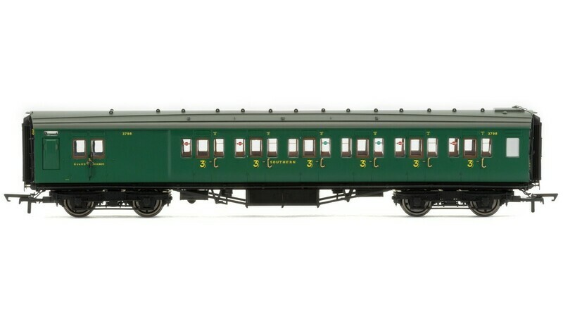 Hornby R4737 SR, Maunsell Corridor Brake Third Class, 3798 'Set 328' - Era 3