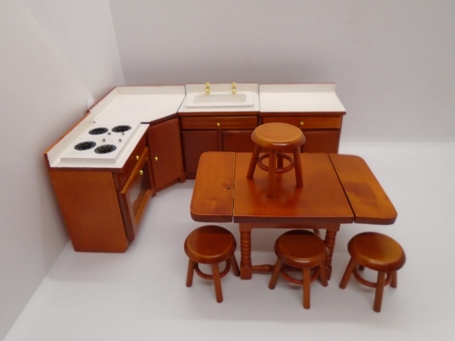 9PC KITCHEN SET