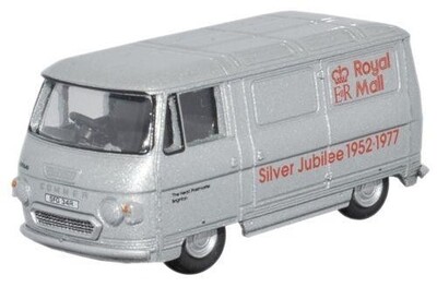 Oxford Diecast 76PB003 Royal Mail Silver Jubilee Commer PB Van