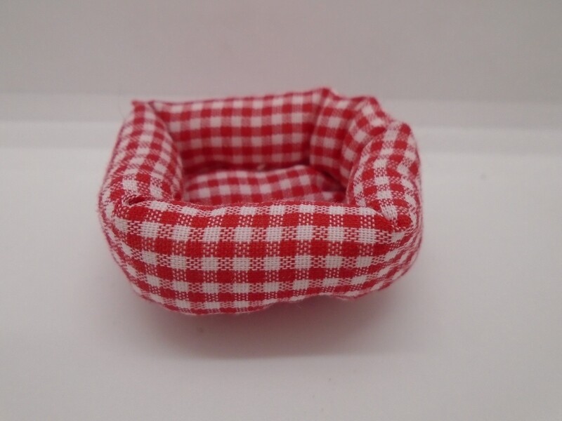PADDED PET BED