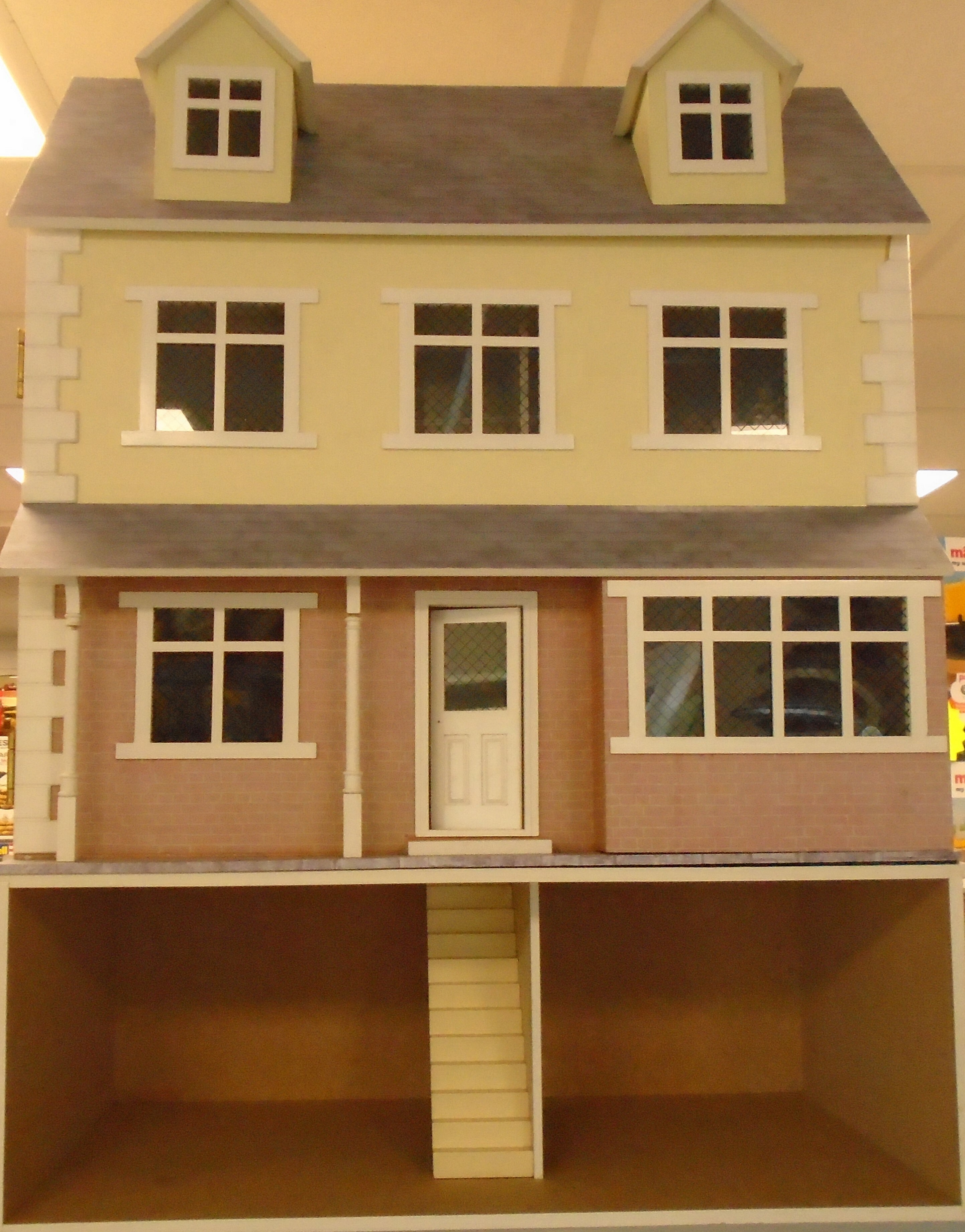 SPRINGWOOD COTTAGE AND BASEMENT