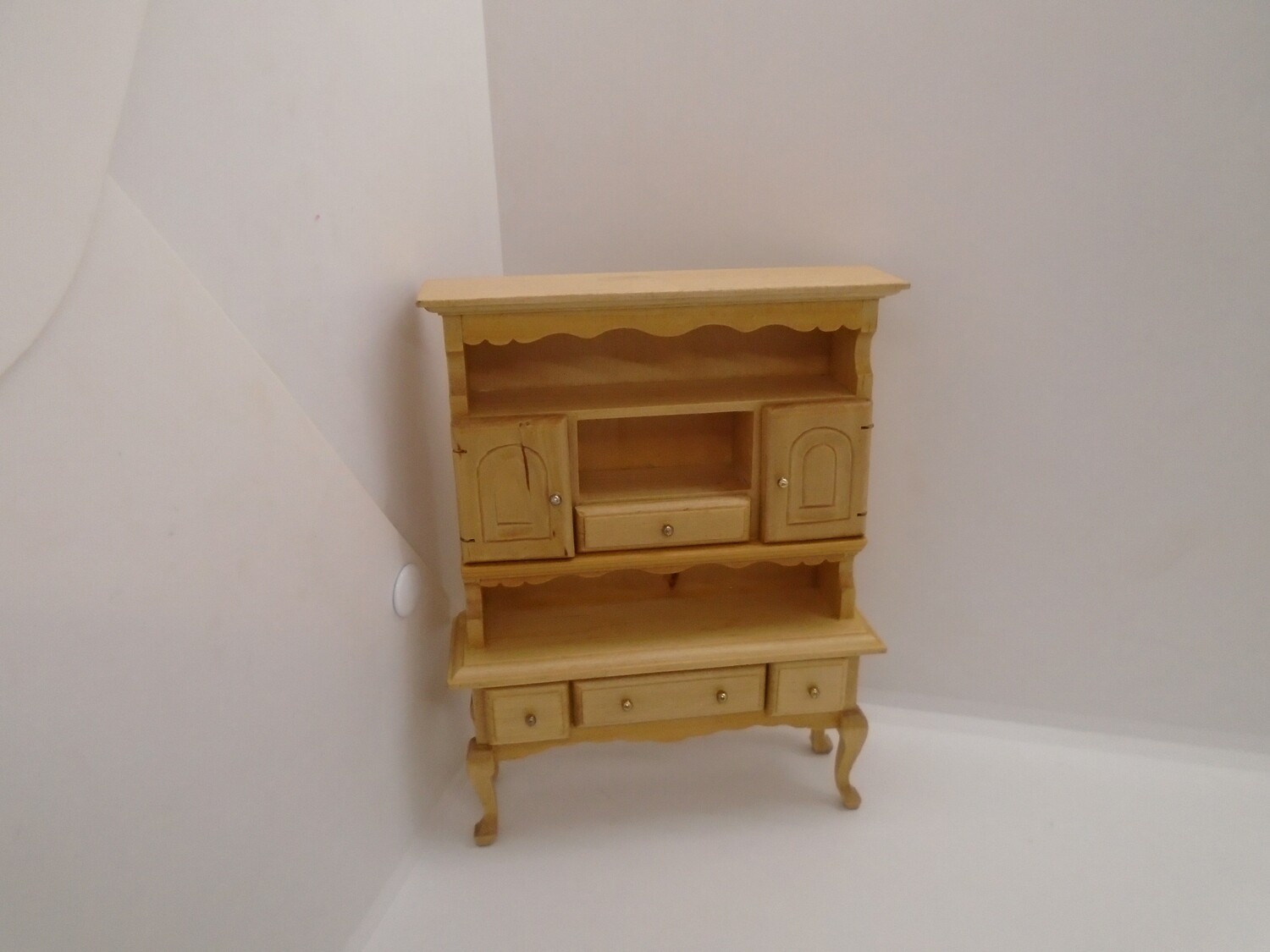 BAREWOOD KITCHEN DRESSER