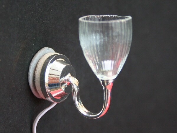 SINGLE LIGHT COPPER WALL SCONSE VASE SHADE