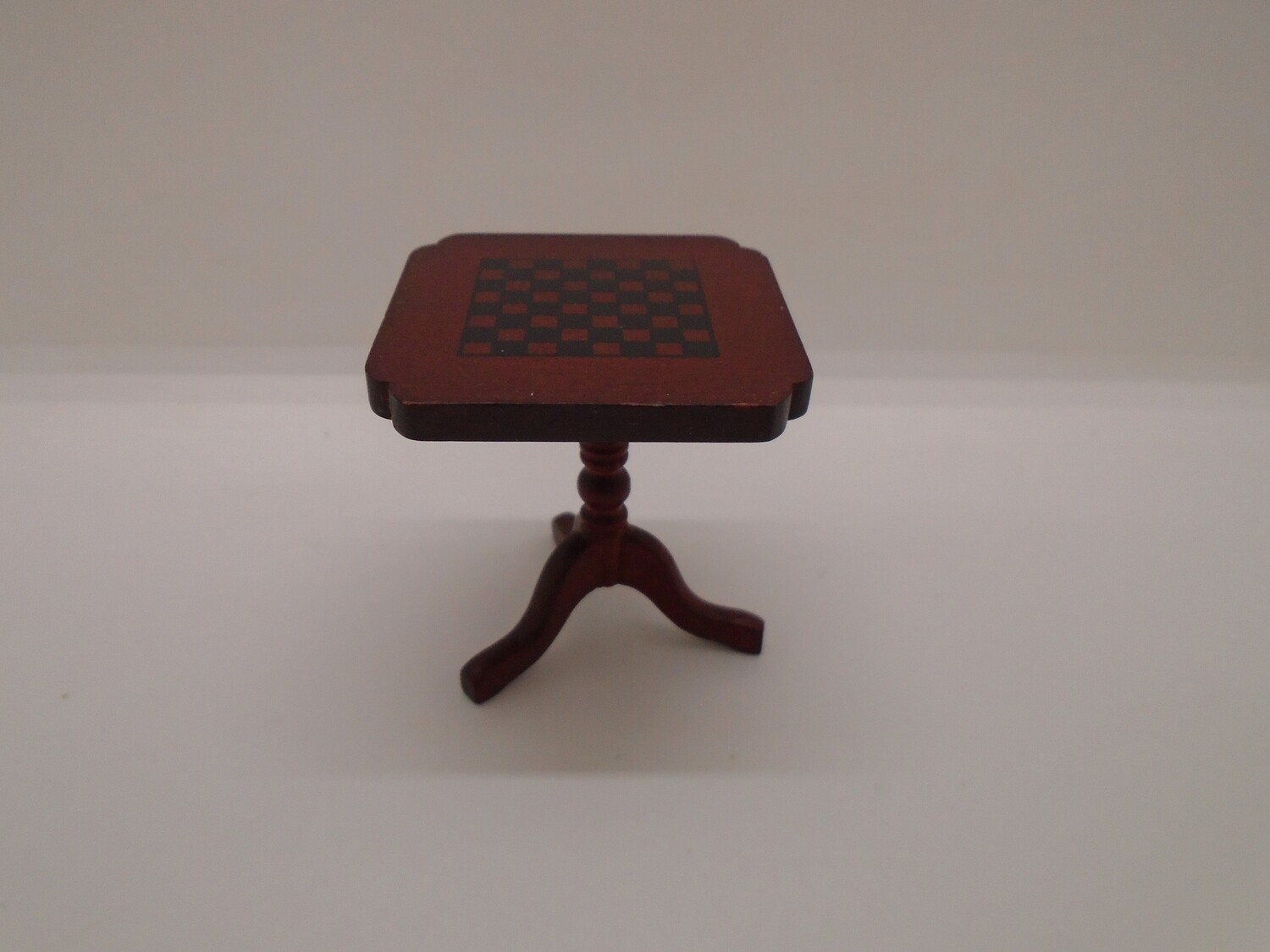 FOLDING CHESS TABLE
