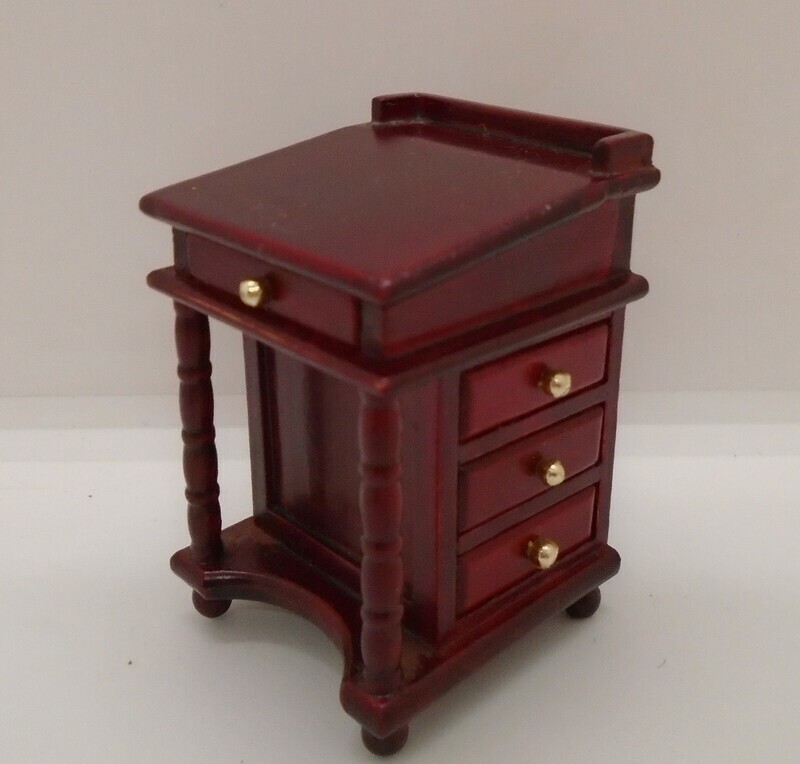 SMALL DAVENPORT WRITING DESK IN RED MAHOGANY