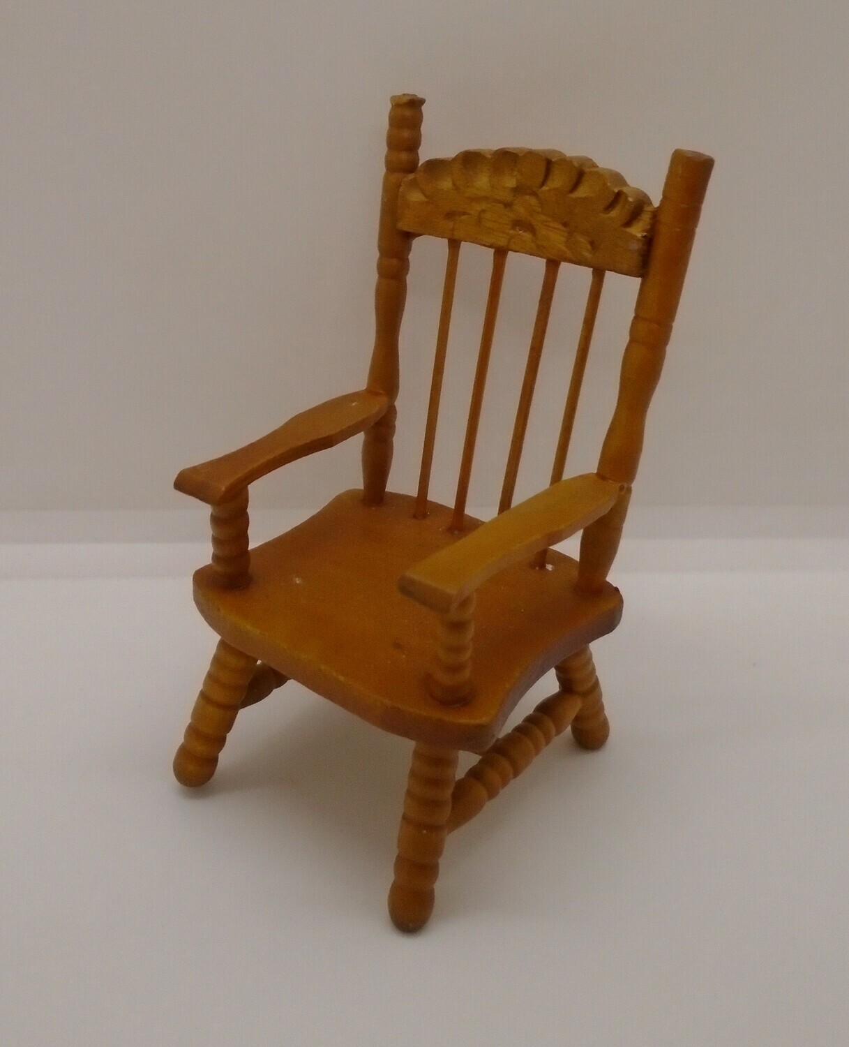 DARK PINE CARVER CHAIR