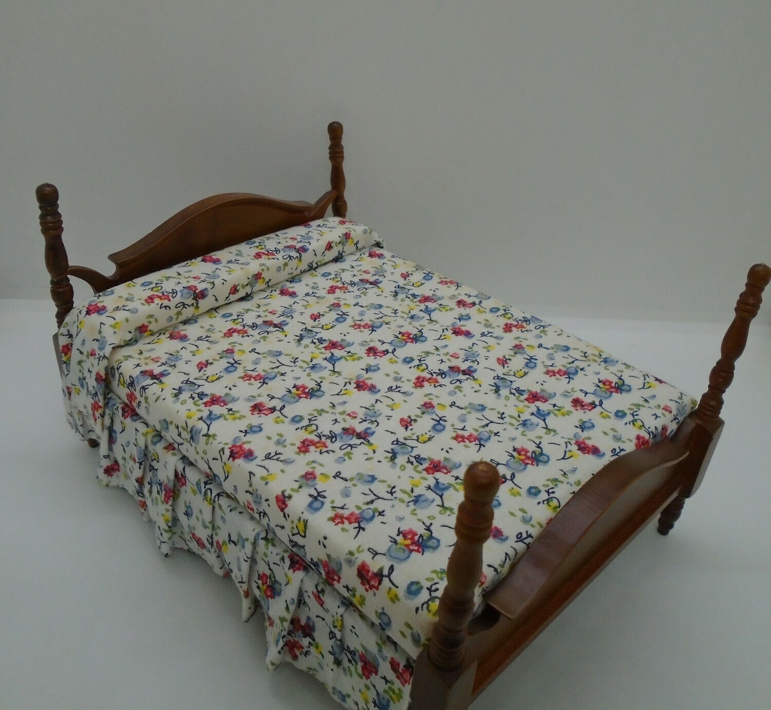 DOUBLE BED
