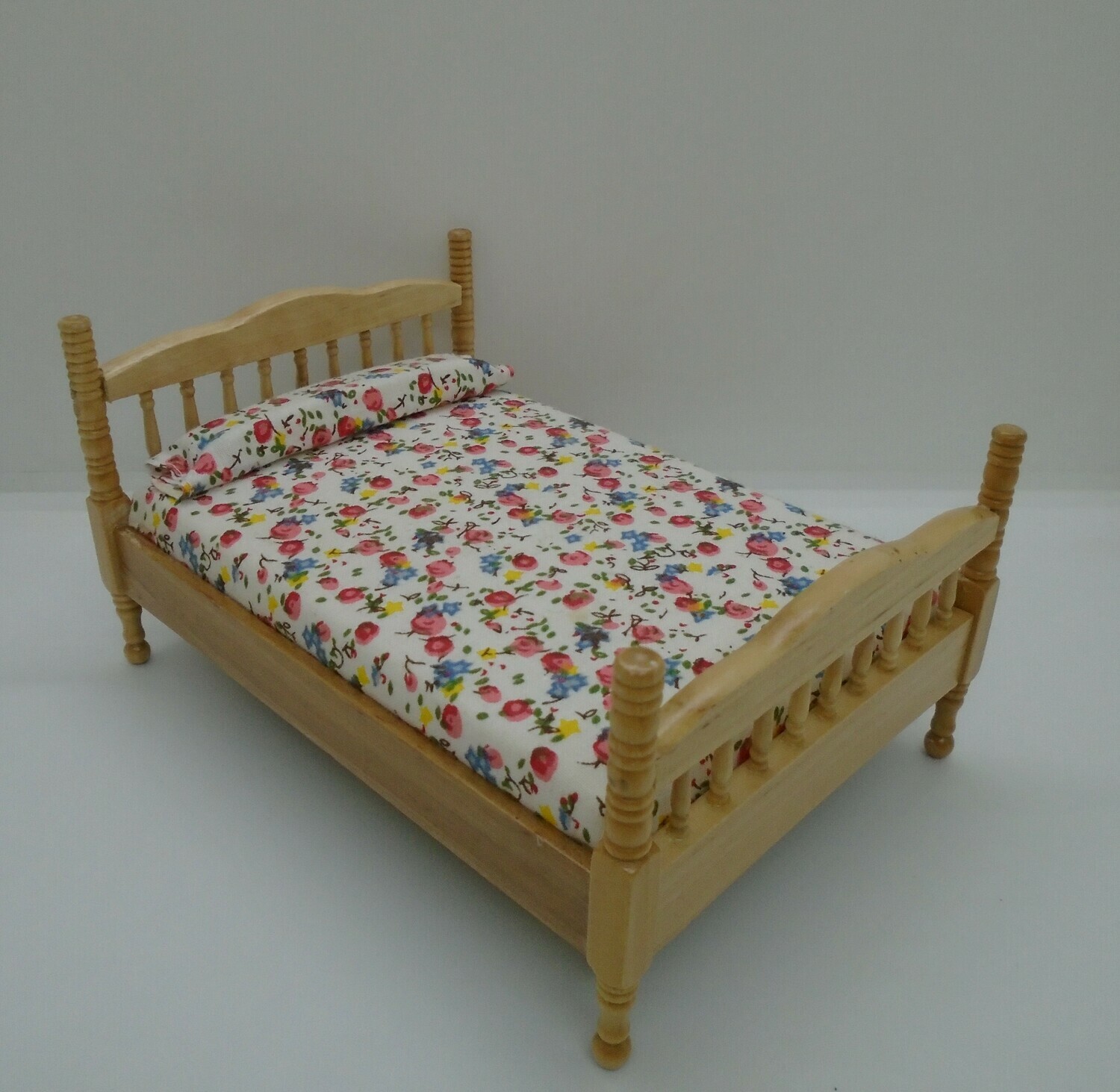 DOUBLE BED