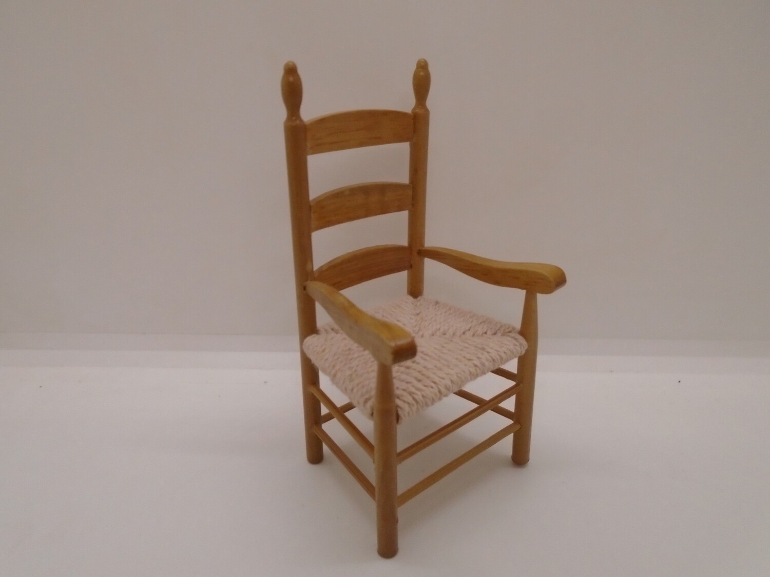CARVER CHAIR