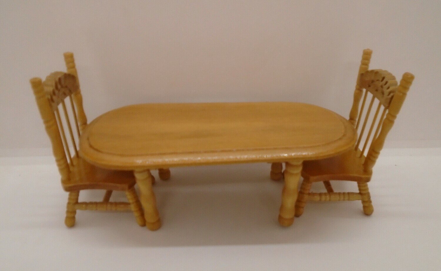 OVAL TABLE AND 2 CHAIRS