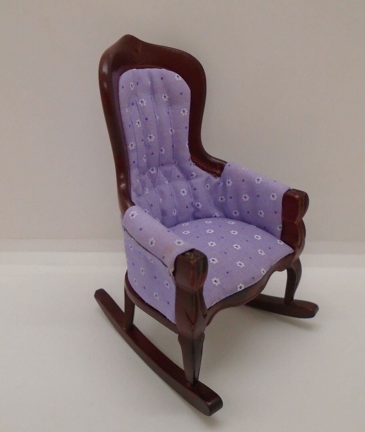 VICTORIAN ROCKING CHAIR