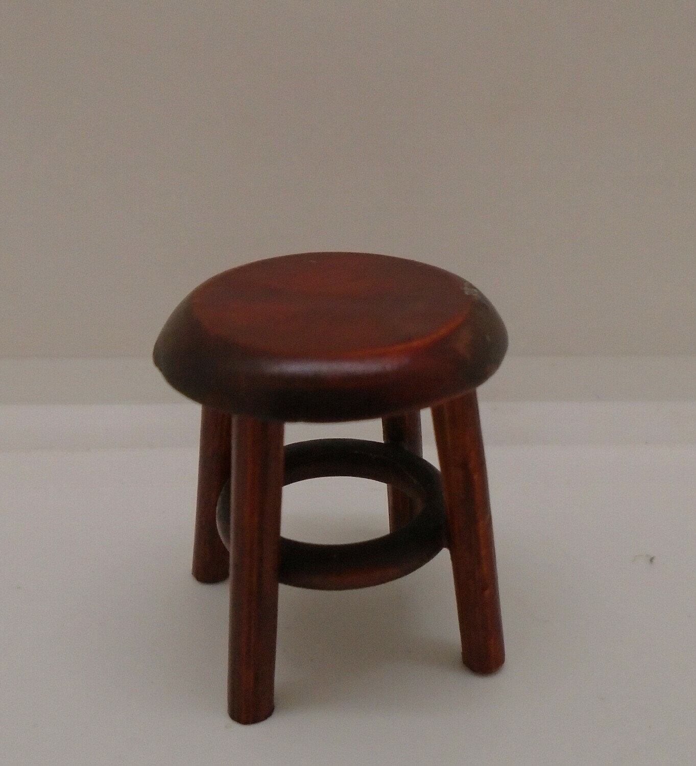 LOW PUB STOOL