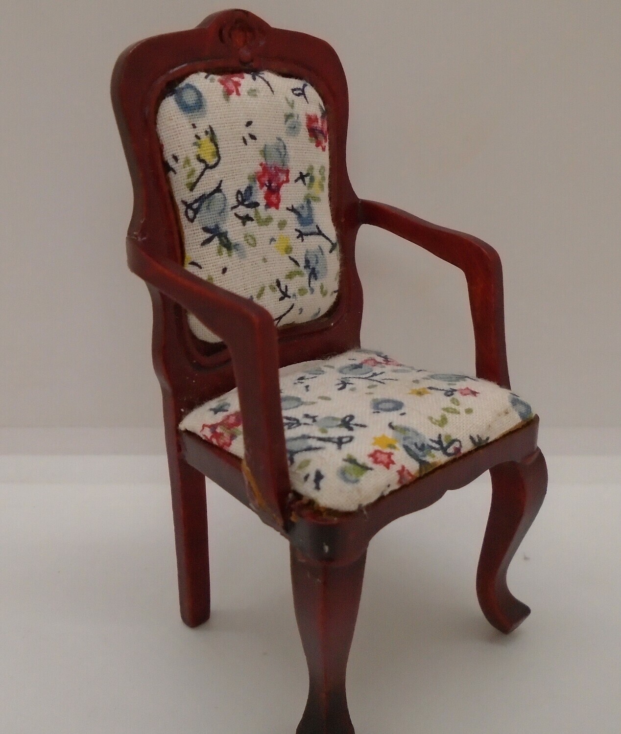 FABRIC COVERED CARVER CHAIR