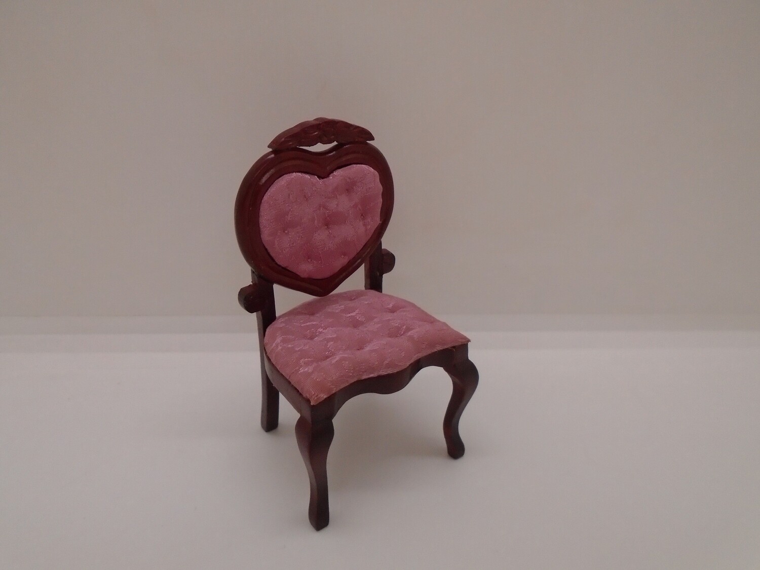 HEART BACK MAHOGANY AND PINK FABRIC SIDE CHAIR