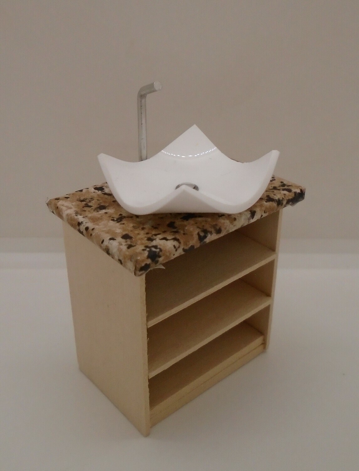 MODERN BATHROOM SINK UNIT