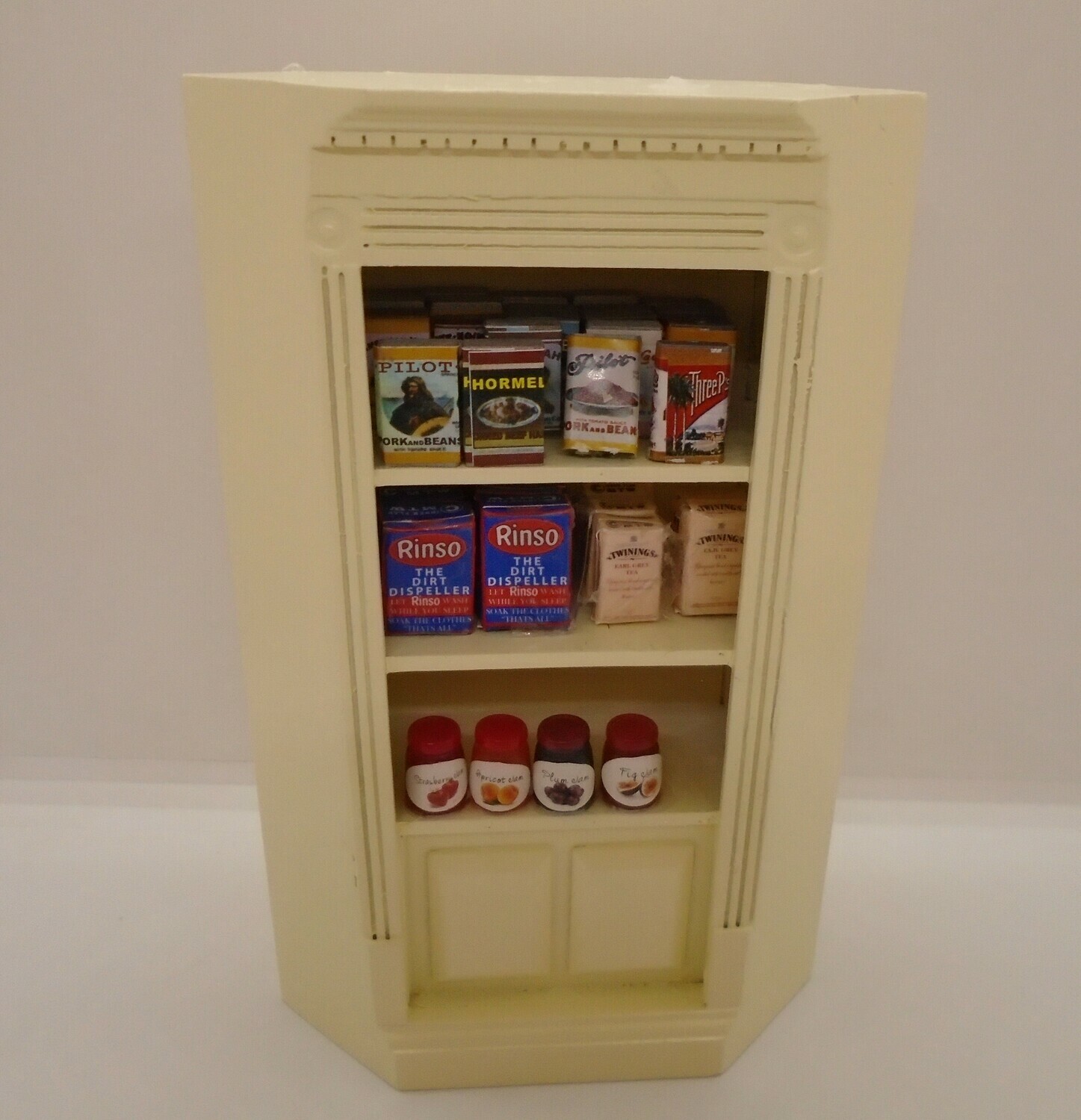 SHOP DISPLAY UNIT WITH CONTENTS