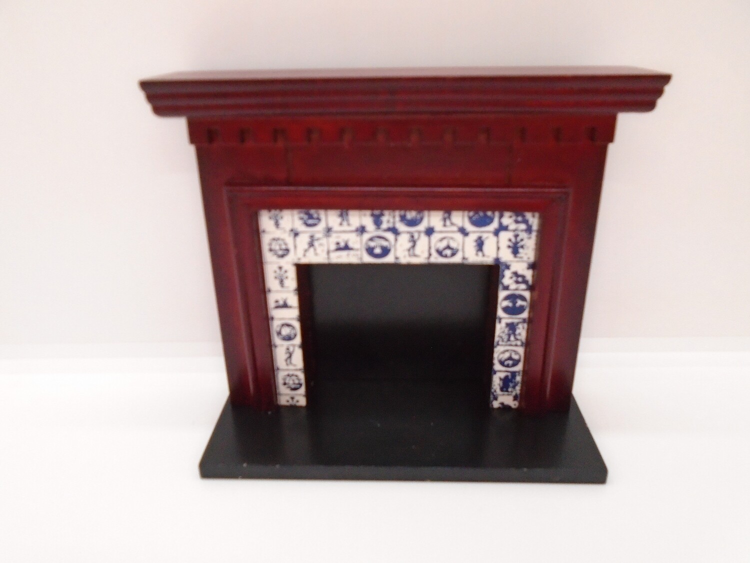 MAHOGANY TILE FIRE PLACE